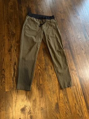 Men's VRST Elevate Olive Drawstring Waist Pants